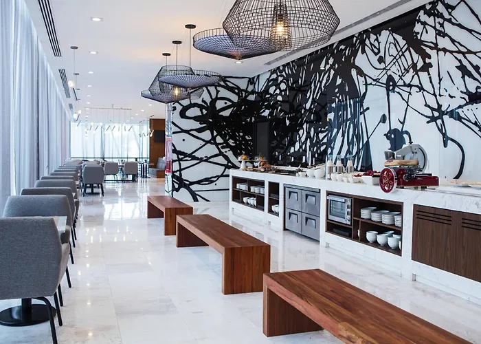 Ac Hotel By Marriott Guadalajara Mexico